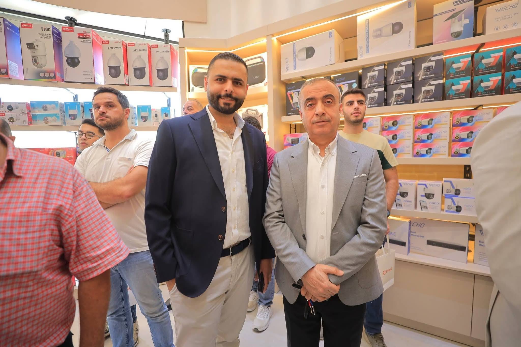 Go Smart Showroom Opens in Jenin Under the Sponsorship and Supervision of Almnar Co